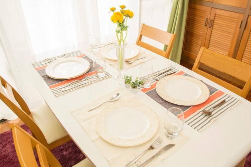 Fotografie z fotogalerie ubytování アラハビーチから徒歩3分! コンビニやスーパーまで徒歩1分! Ai House v destinaci Shido