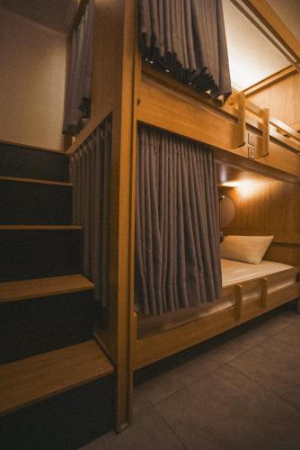 Postel nebo postele na pokoji v ubytování The One Hostel Hanoi