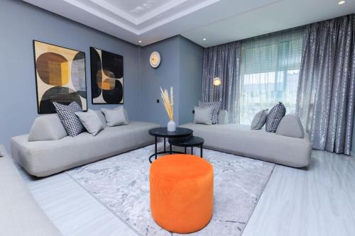 Fotografie z fotogalerie ubytování Chic & Spacious : 3BR Apartment in Central Rabat v destinaci Rabat
