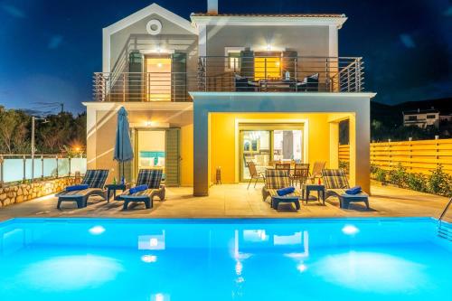Πισίνα στο ή κοντά στο Villa Ilion