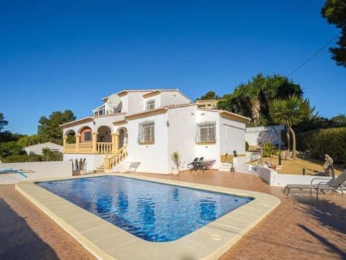 Casa Maria Granadella, three bedroom villa with private pool