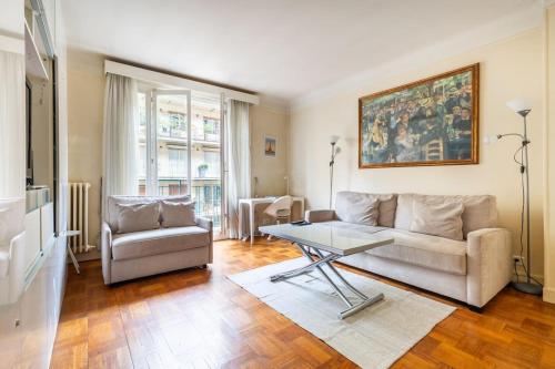 Studio#Porte Dauphine#Avenue Foch#2pers.