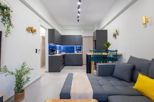 Cesily 2-Bedroom Apartment in Athens