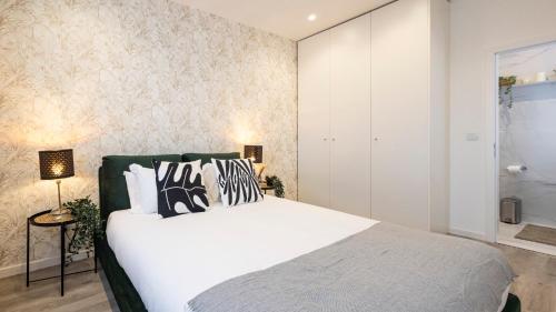Katil atau katil-katil dalam bilik di Skyline Lofts by LovelyStay