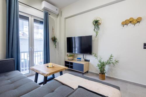 Cesily 2-Bedroom Apartment in Athens