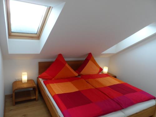 Ένα ή περισσότερα κρεβάτια σε δωμάτιο στο Ferien im Feuerwehrhaus