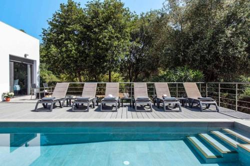 Photo de la galerie de l'établissement Villa Natura, à Gouviá