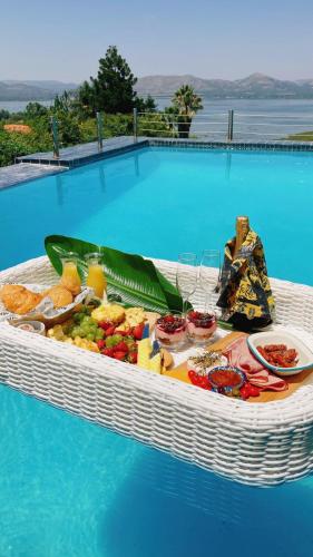 Makanan di atau berdekatan penginapan & sarapan