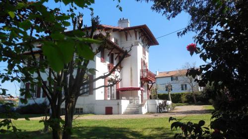 Guethary centre, Maison de Famille 10 couchages, classée 3 étoiles