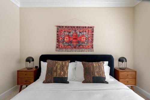 Postel nebo postele na pokoji v ubytování Blueground Waltham gym wd nr shopping BOS-1026