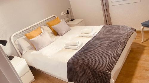 PLAZA ANDALUCIA APARTMENT -A 10min caminando del Puente Romano
