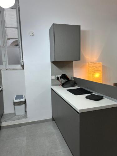 Kuchyň nebo kuchyňský kout v ubytování Sea View Villa