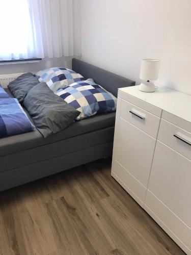 Voodi või voodid majutusasutuse Wohnung in Dortmund Nähe Phönix See toas