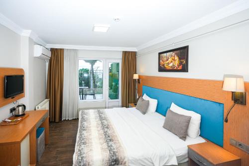 Μια τηλεόραση ή/και κέντρο ψυχαγωγίας στο Seatanbul Hotel