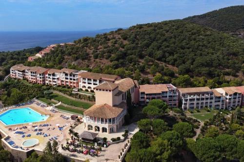 Grand Appartement avec 2 Véritables Chambres Cap Esterel vue mer et Estérel