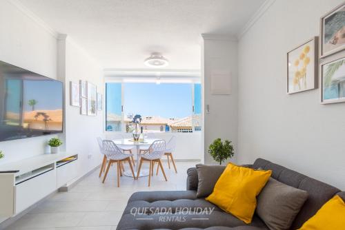 Beautiful La Mata beach modern Apartment