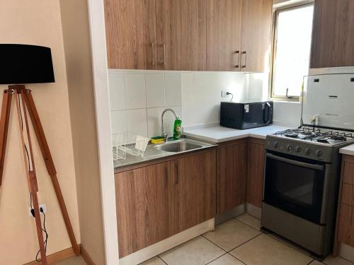 Photo de la galerie de l'établissement Amplia Casa 8 dormitorios 4 baños Avenida Lircay, à Talca