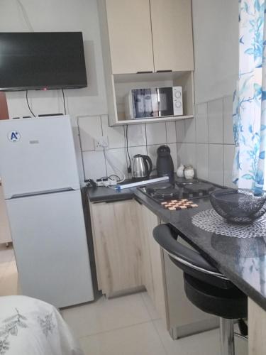 Η κουζίνα ή μικρή κουζίνα στο Valleyview home Ixopo