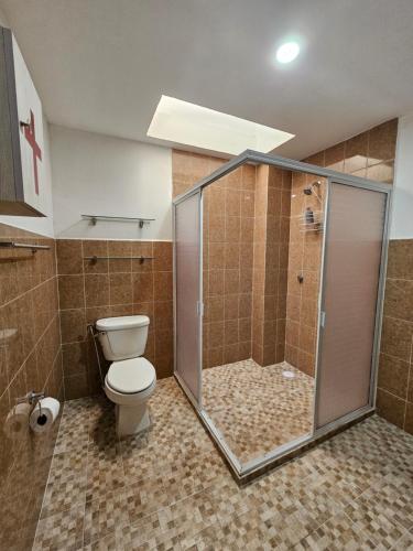 Kúpeľňa v ubytovaní Sensity Home Recamara amplia y luminosa