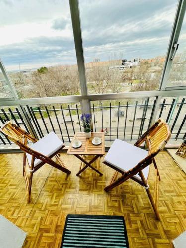 A Orillas del Pilar con parking