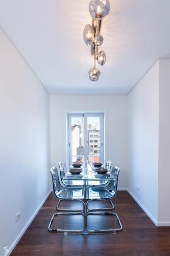 Cedofeita Sunny Apartment - Balcony & Parking