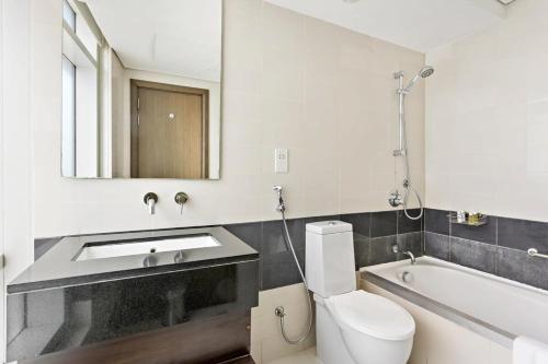 Koupelna v ubytování Silkhaus Downtown Lofts spacious 2BDR