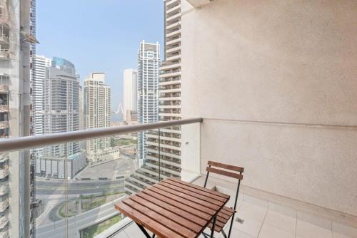 Balkón nebo terasa v ubytování Silkhaus new & bright 1BDR in Dubai Marina