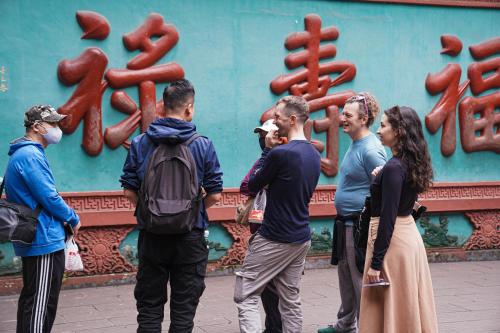 Hosté ubytování Chengdu Mix Hostel - Next To Wenshu Monastery - Sichuan Style Chill & Social Courtyard House - Free Activities - Friendly English Speaking Staff - Tibet, Panda, Buddha & Snow Mountain Tours