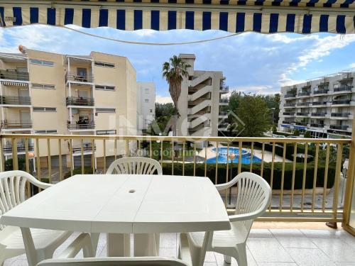 Fotografie z fotogalerie ubytování Apartamento en zona Horta, terraza vistas lateral mar 160B - INMO22 v destinaci Cambrils