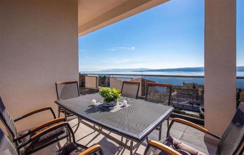 Stunning Apartment In Dramalj With Wifi