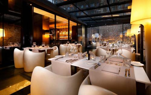 Olivia Plaza Hotel photo 31