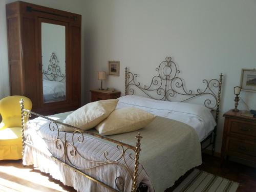 Кровать или кровати в номере BASISA Bed&Breakfast