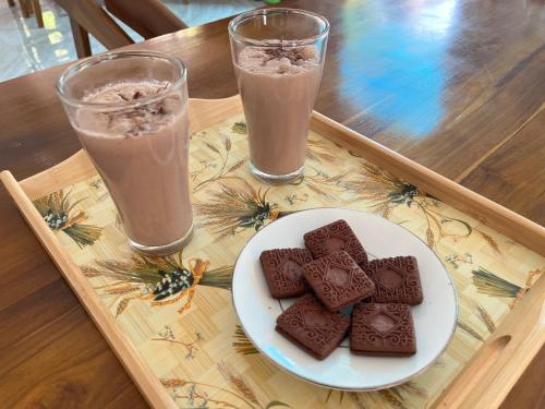 Φαγητό σε αυτό το δωμάτιο σε οικογενειακή κατοικία ή κάπου εκεί κοντά