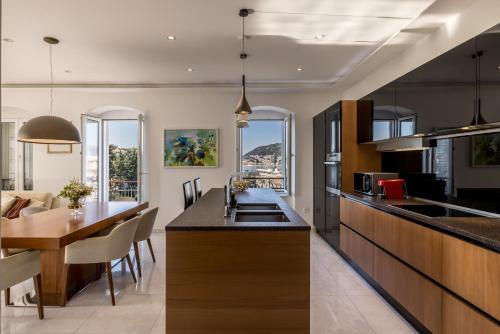 LUXURY APARTMENt DRAGA
