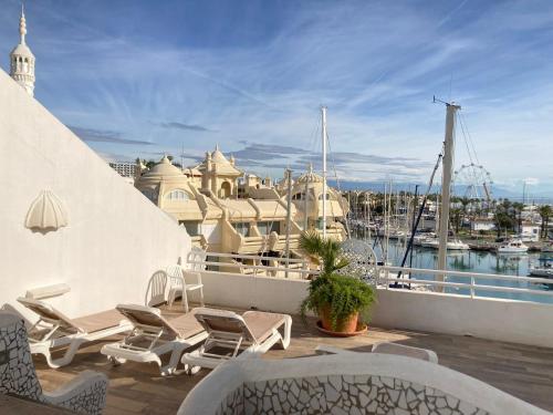 Apartamento Isla de Poniente Puerto Marina