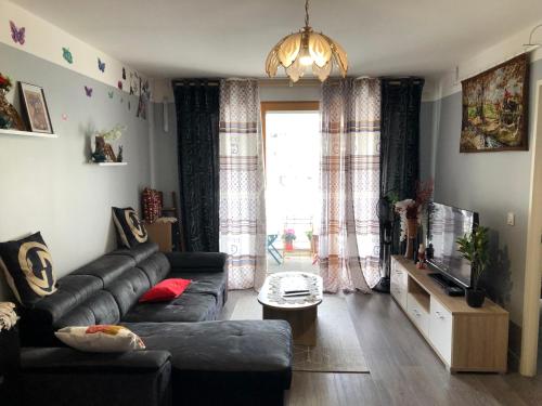 Big Duplex Close to Orly Airport and RER C or D