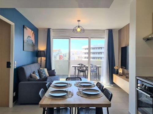 Appartement T2 avec terrasse et parking - Centre port, Cap d'Agde - FR-1-249-401