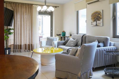 Aeri Home - At Nea Chora beach w. Parking included