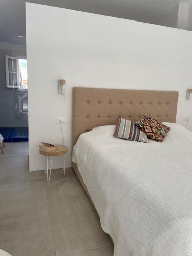 Tempat tidur dalam kamar di Apartment Port Grimaud