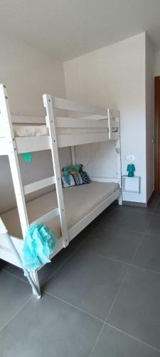 Postel nebo postele na pokoji v ubytování Great apartment for families