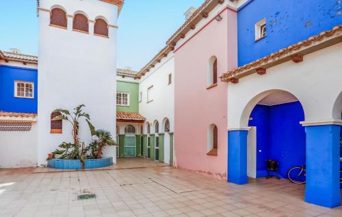 Beautiful Apartment In Torrevieja With Wifi