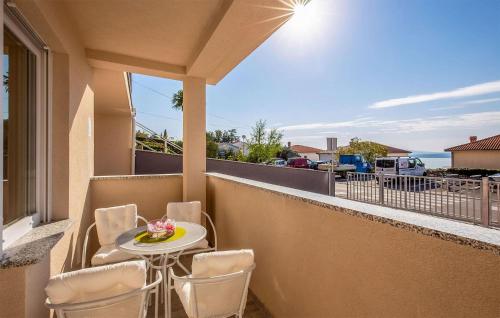 2 Bedroom Amazing Apartment In Dramalj