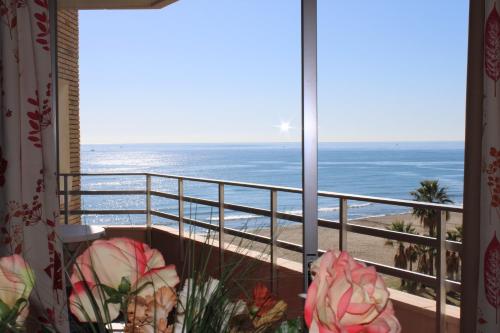 Ronda 3 Beachfront apartment