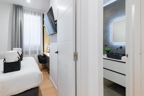 HONEY APARTMENT IN THE CENTER OF MADRID photo 10