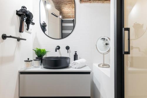 HONEY APARTMENT IN THE CENTER OF MADRID photo 45