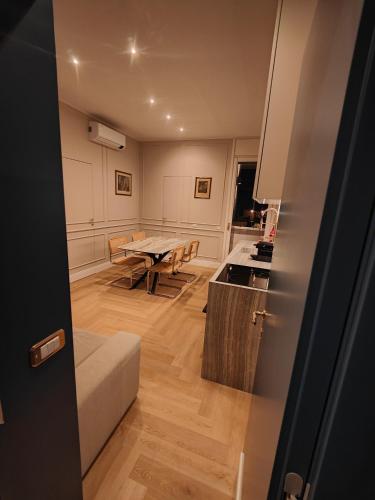 Ottoboni 2A Luxury Penthouse