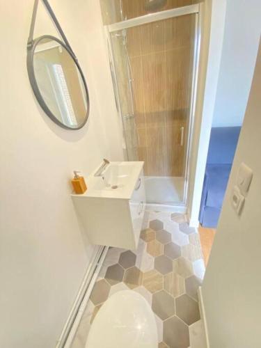 Photo de la galerie de l'établissement ENJOY T AVEC SALLE DE SPORT, à Amiens