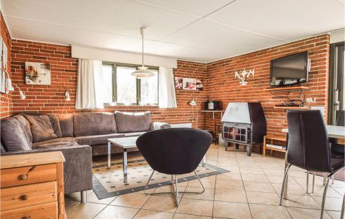 TV a/nebo společenská místnost v ubytování Holiday Home Hybenvej Iii