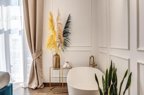 ATAROOMS Suites Napoli photo 75