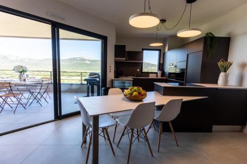 Le Léon - Appartement vue montagne Porto Vecchio